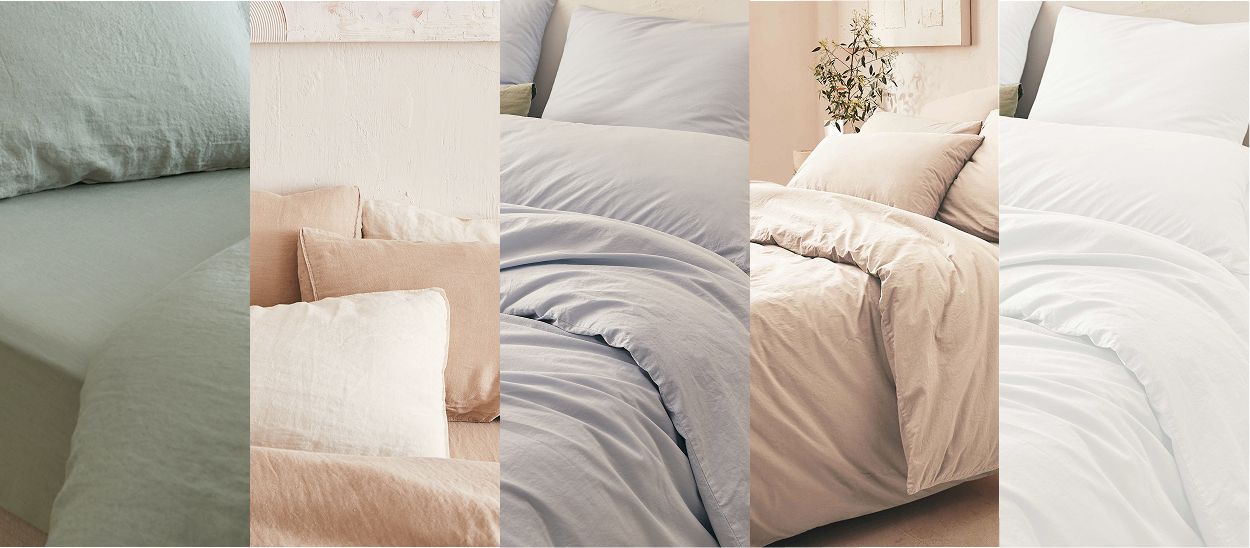 Grille comparatif montrant quatre couleurs de linge favorables au sommeil : vert, beige, bleu gris, blanc