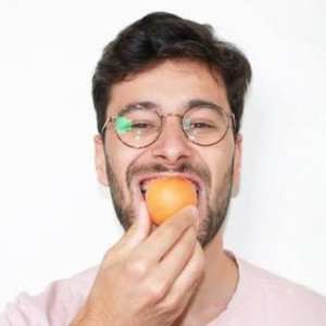 Victor Laroche, naturopathe spécialisé en santé digestive