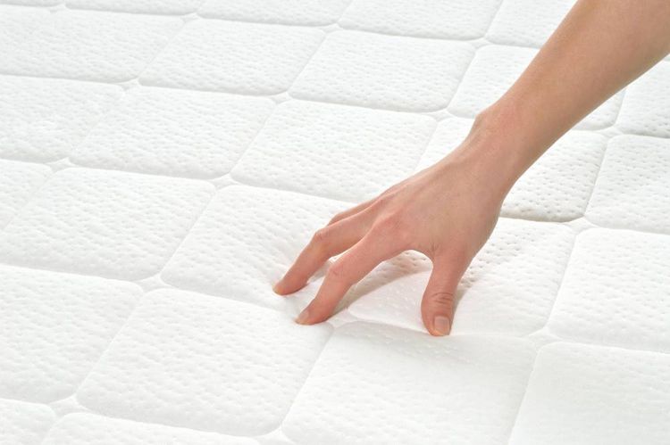 Quel sur-matelas choisir pour un matelas trop dur ?