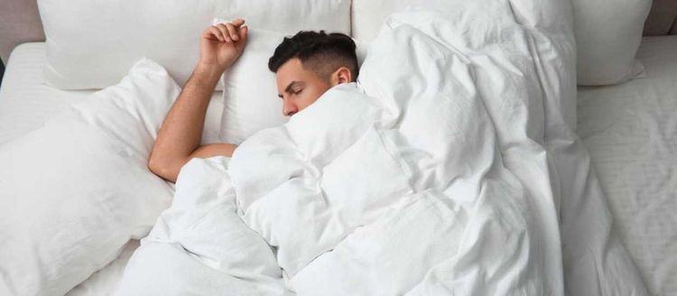Faut-il dormir plus longtemps en hiver ?