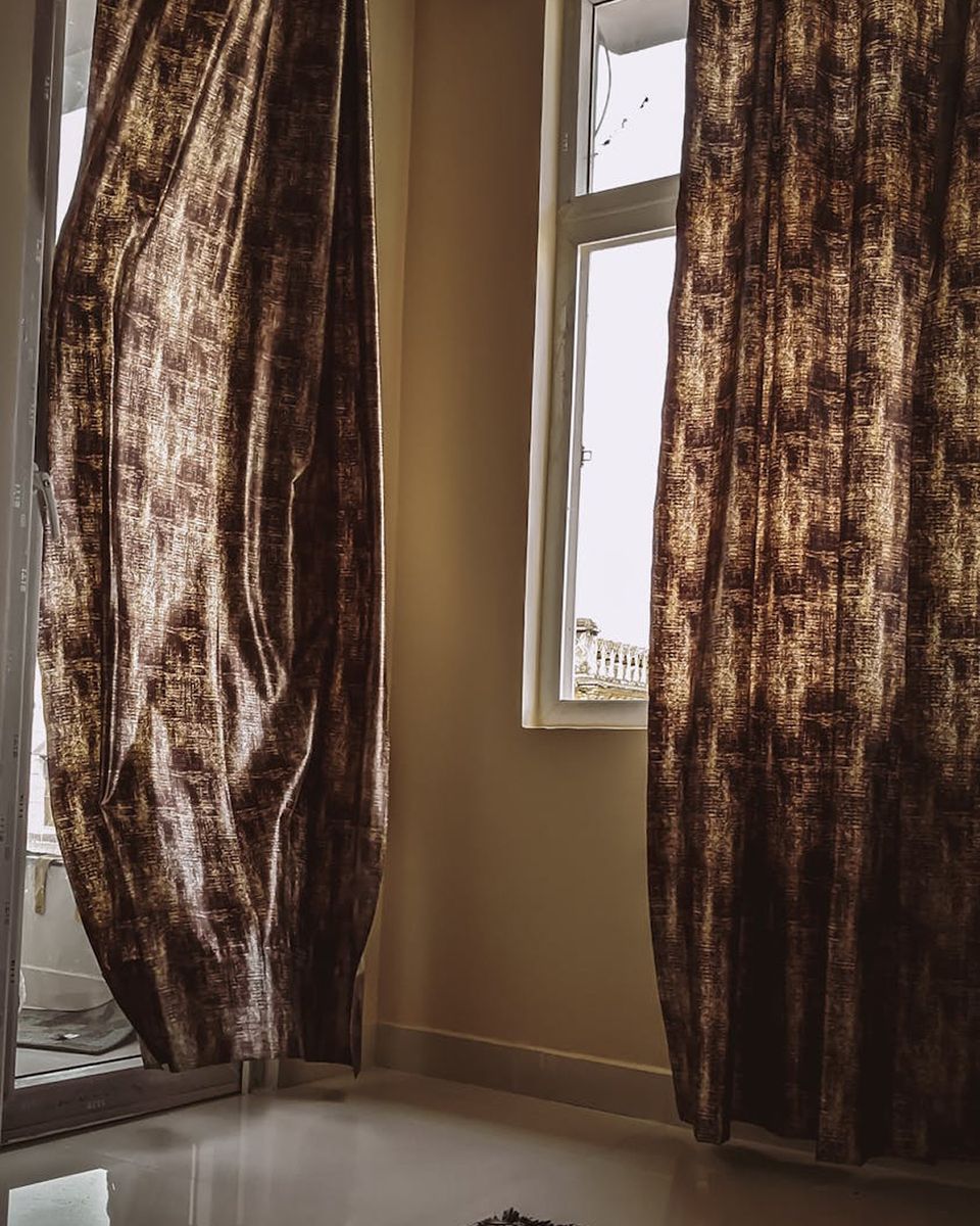 Pourquoi vos rideaux ne font pas honneur à votre intérieur (et comment y remédier)