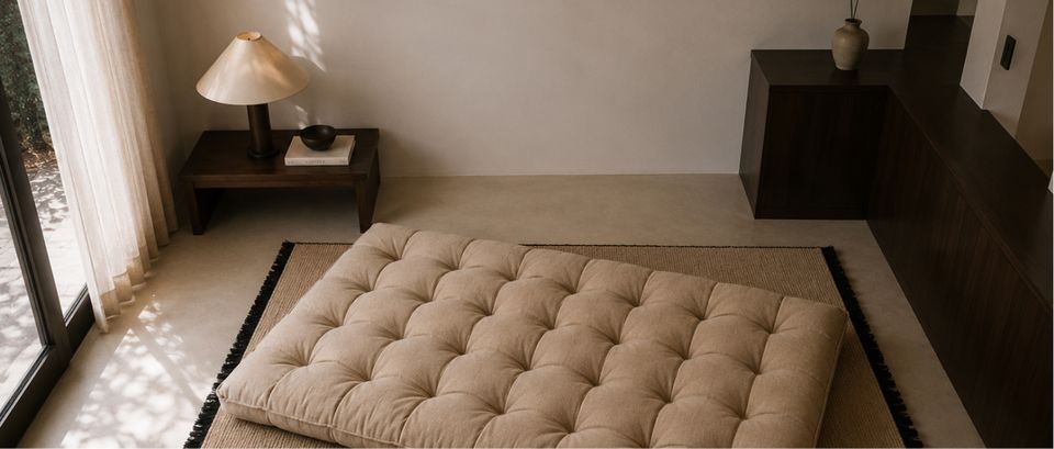 Petit appartement : pourquoi le futon est une solution de couchage idéale